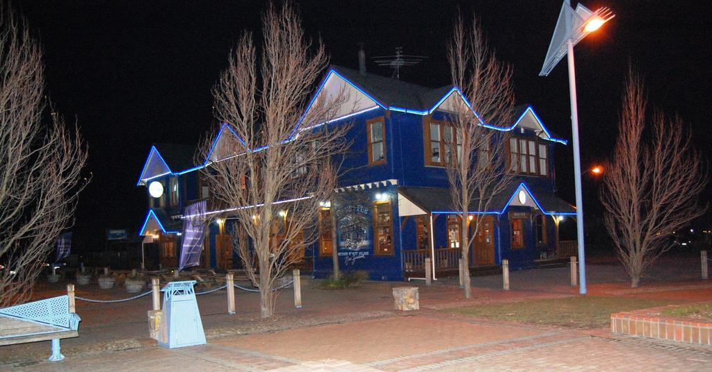 The Blue Pub Hotel Methven Eksteriør billede