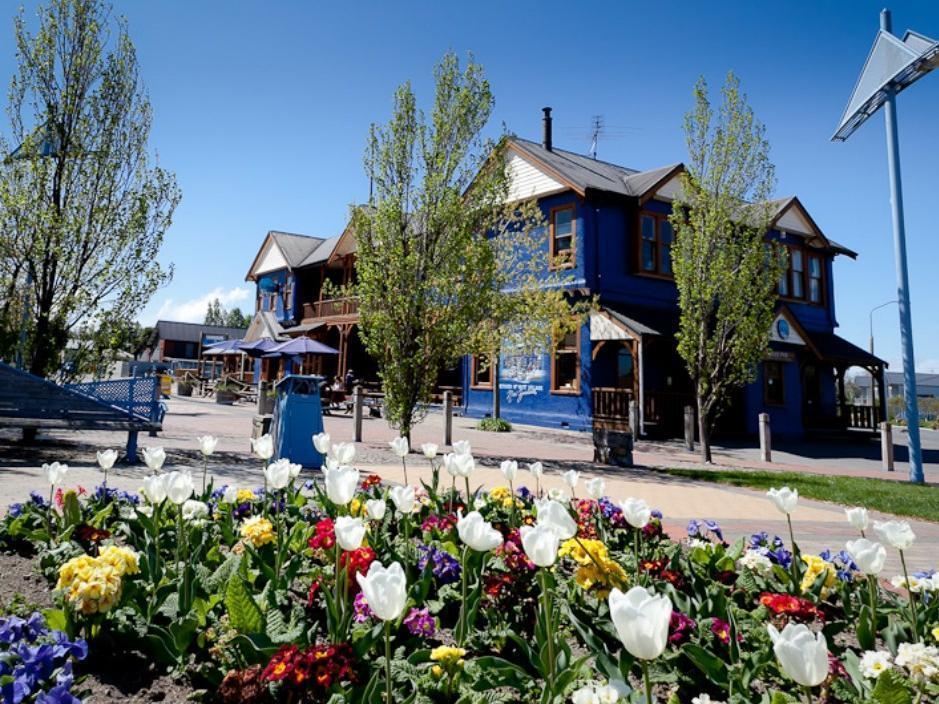 The Blue Pub Hotel Methven Eksteriør billede