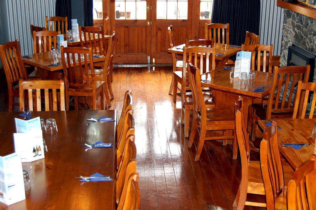 The Blue Pub Hotel Methven Eksteriør billede